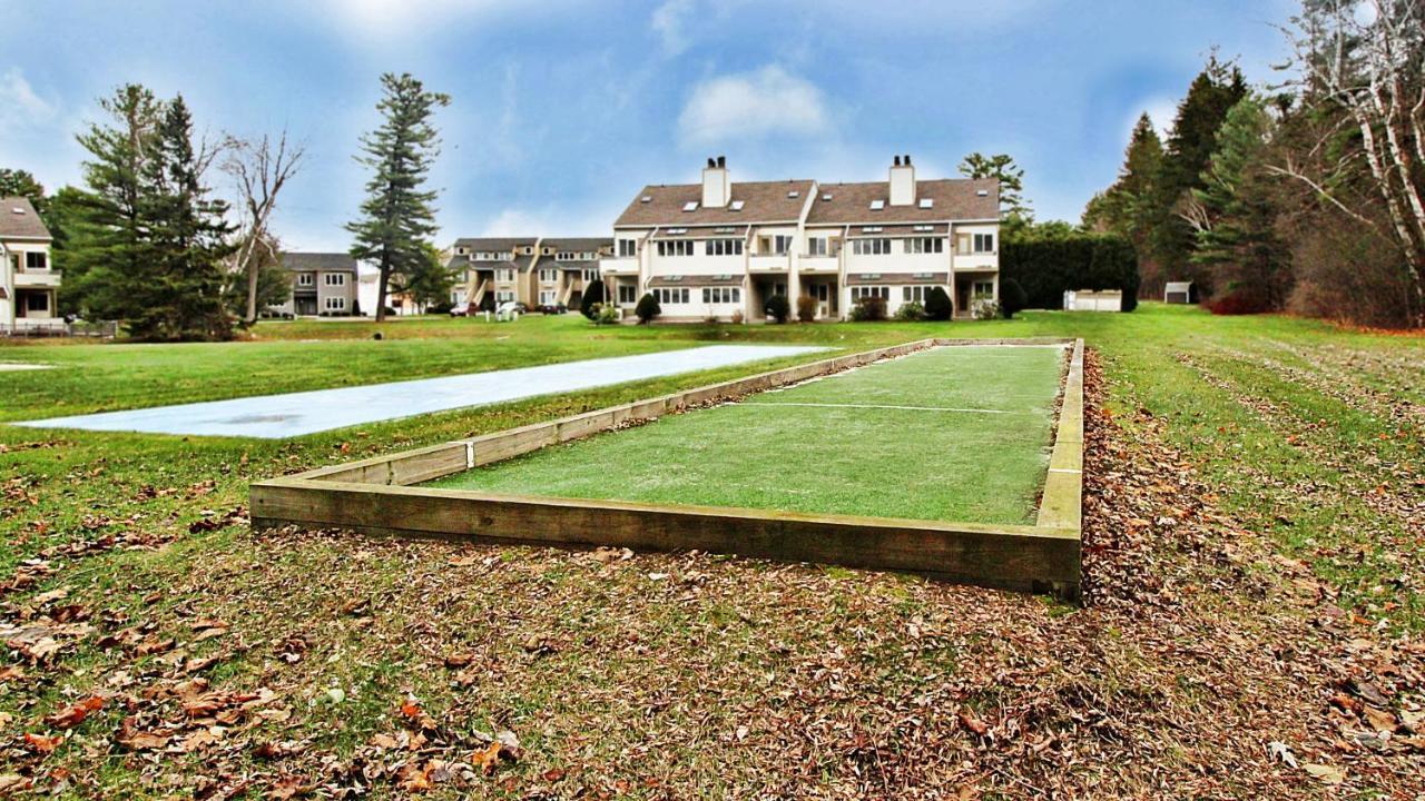 The Ponds At Foxhollow Lenox Extérieur photo